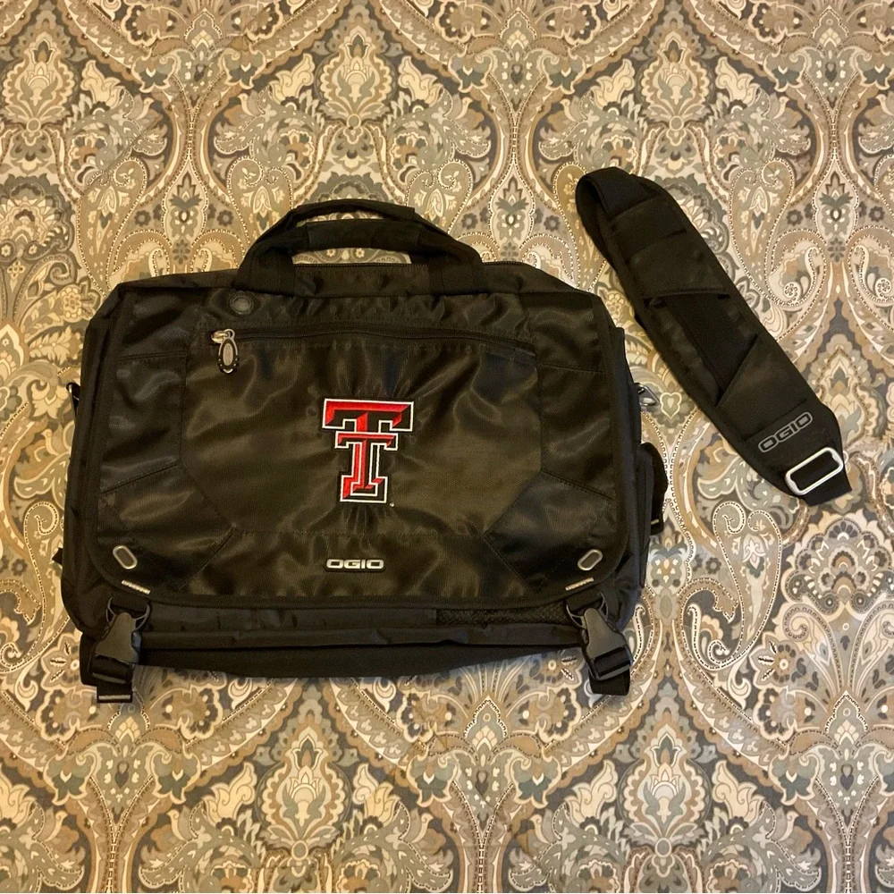 New OGIO Texas Tech Red Riders Laptop Messenger Bag